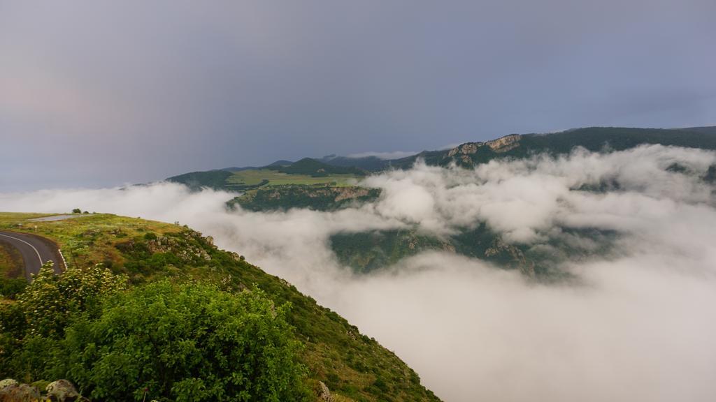 Wings Of Tatev Private Villa Halidzor Extérieur photo